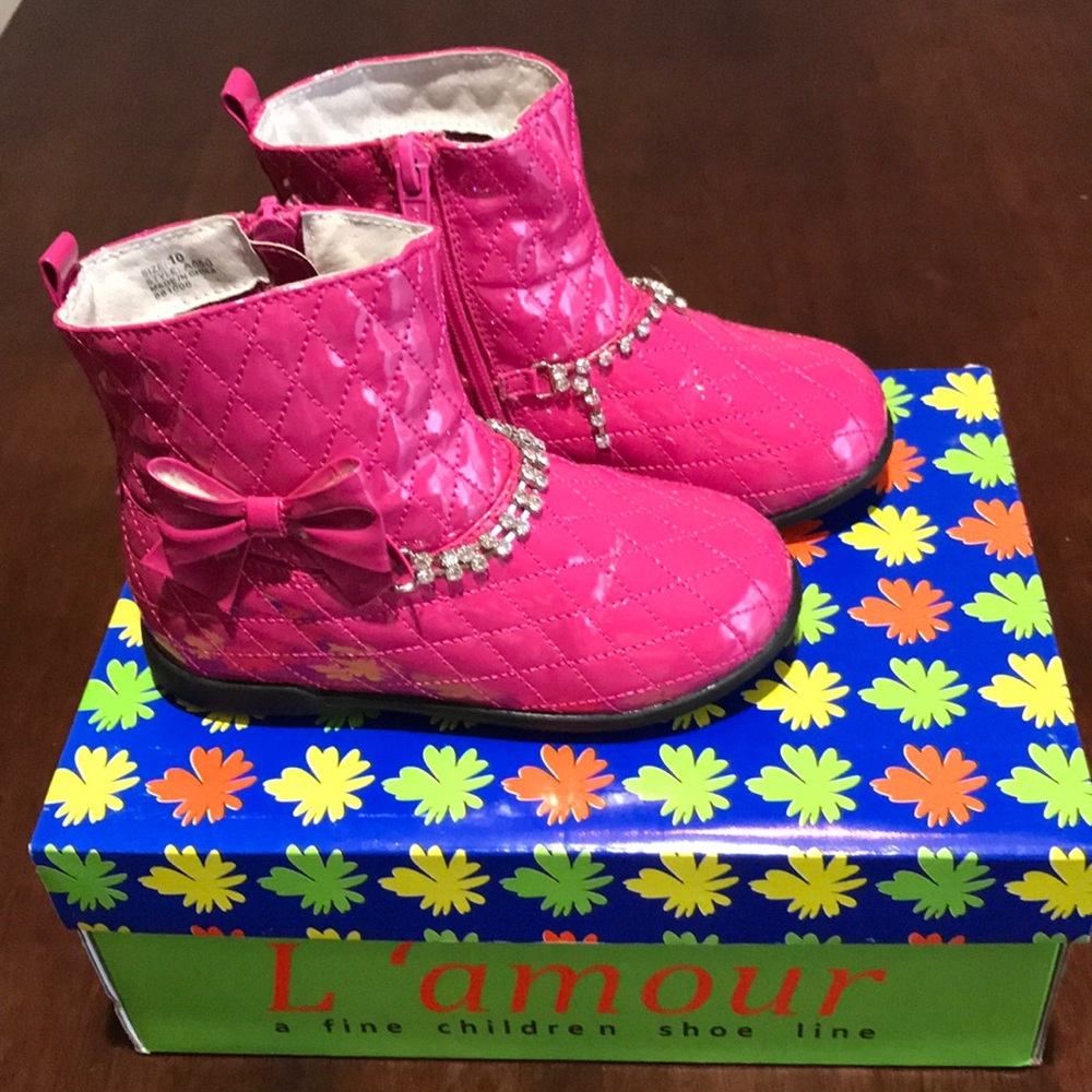 L’Amour fuchsia boots size 10 toddler